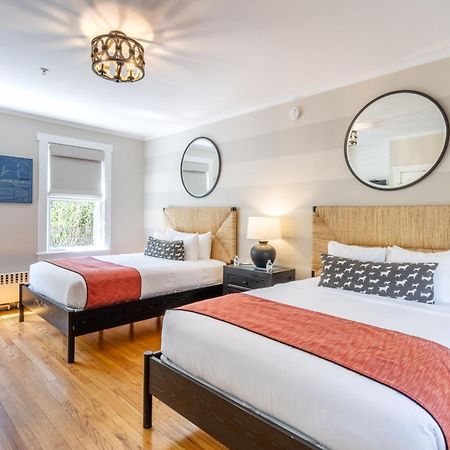 Paws On Pelham (Adults Only) Bed and Breakfast Newport Buitenkant foto