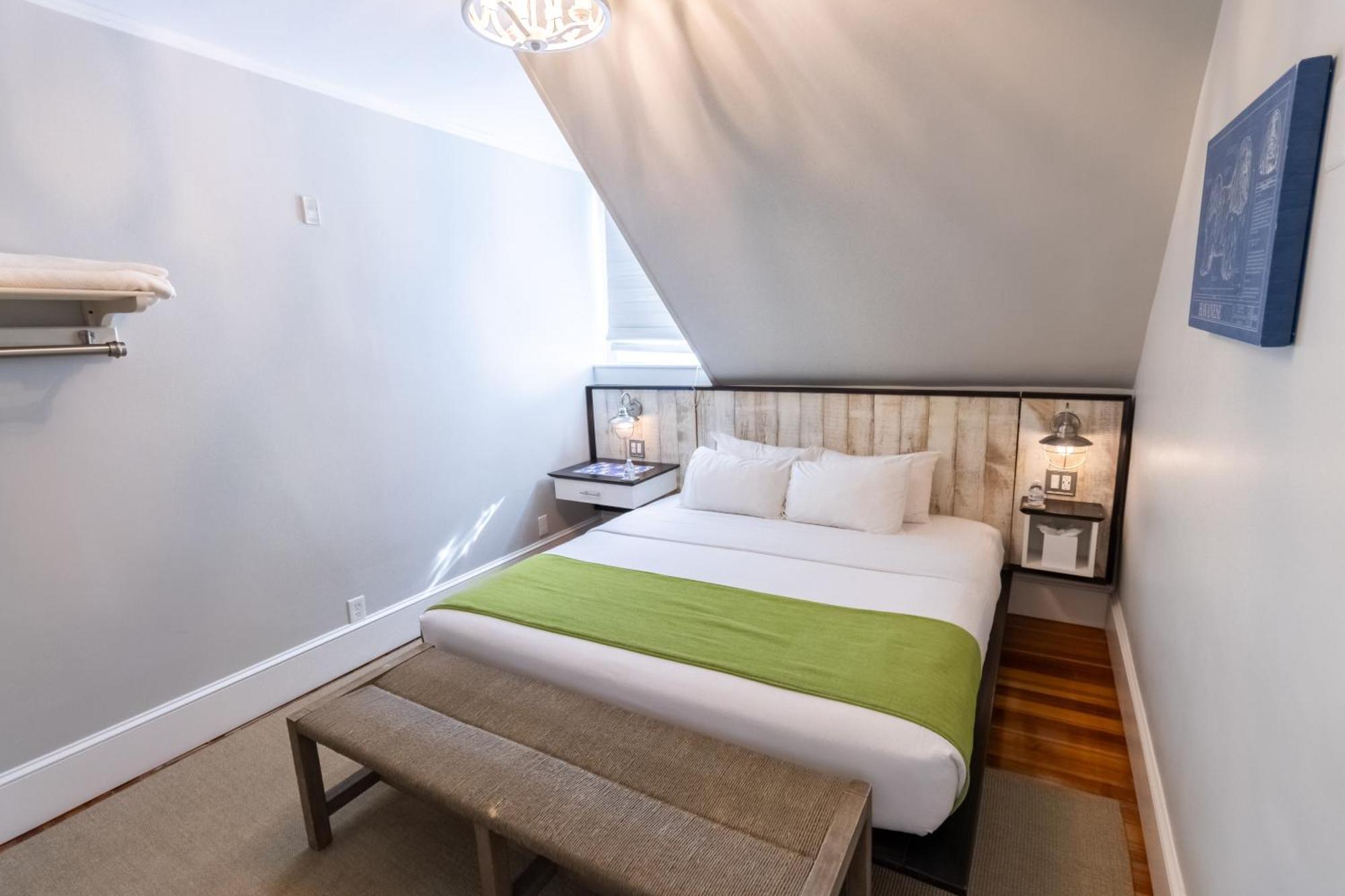 Paws On Pelham (Adults Only) Bed and Breakfast Newport Buitenkant foto