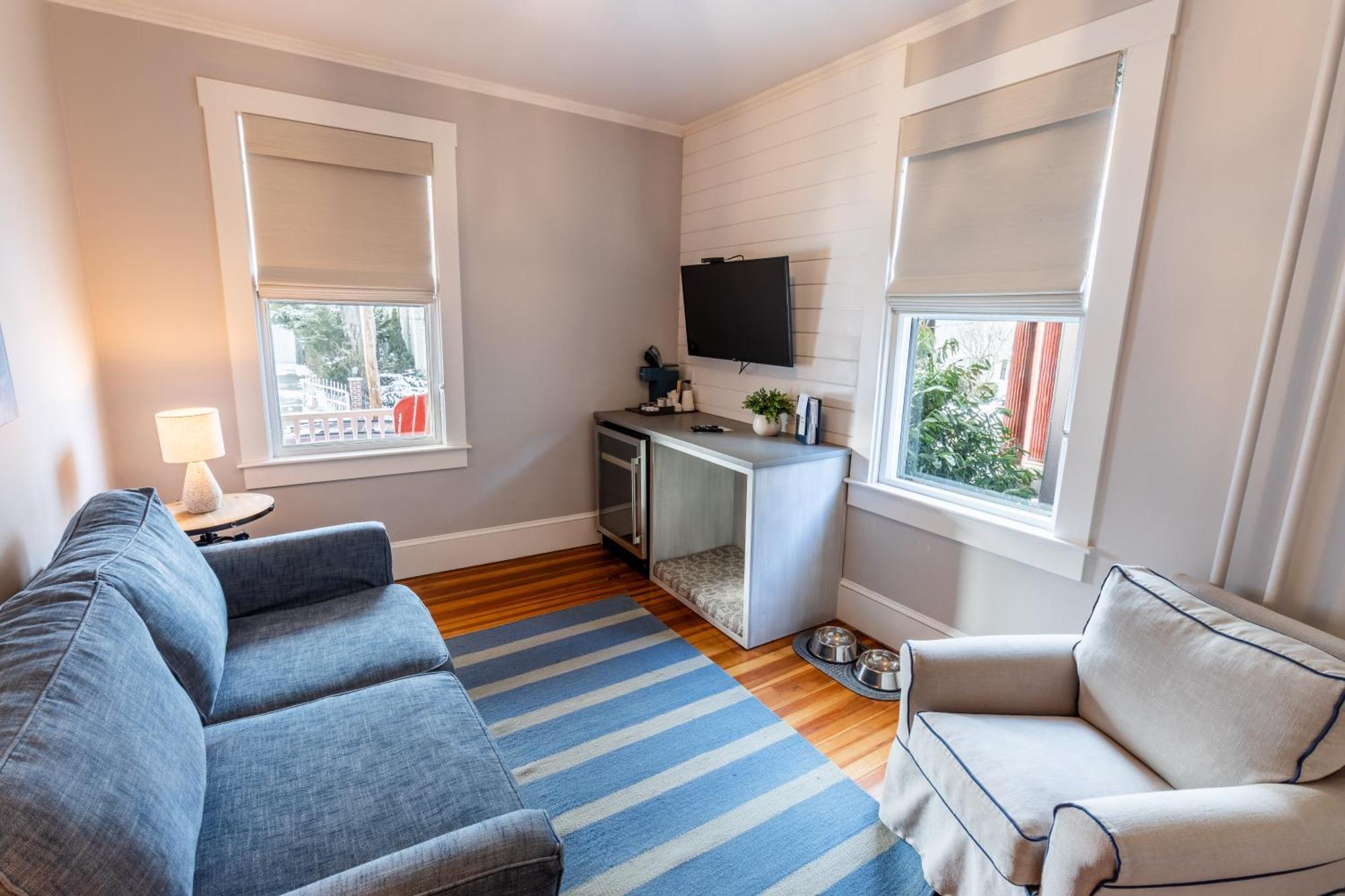 Paws On Pelham (Adults Only) Bed and Breakfast Newport Buitenkant foto