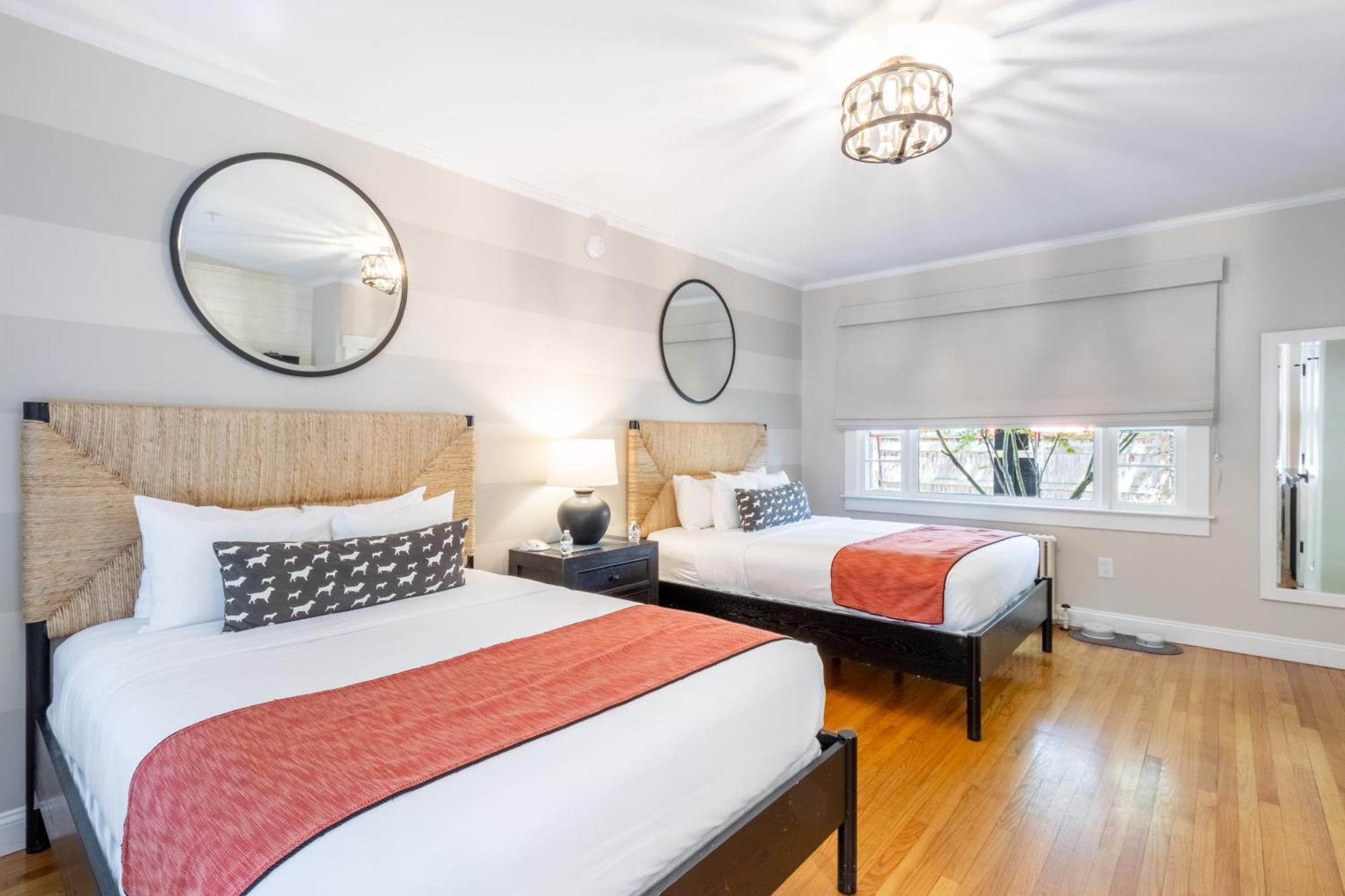 Paws On Pelham (Adults Only) Bed and Breakfast Newport Buitenkant foto