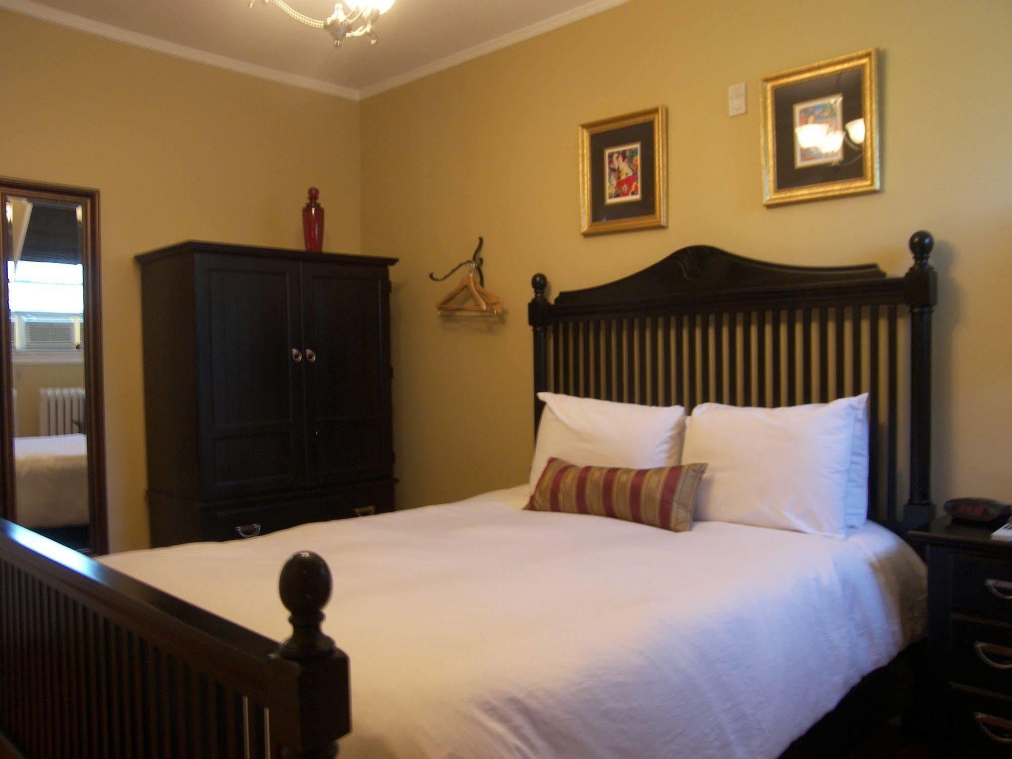 Paws On Pelham (Adults Only) Bed and Breakfast Newport Buitenkant foto