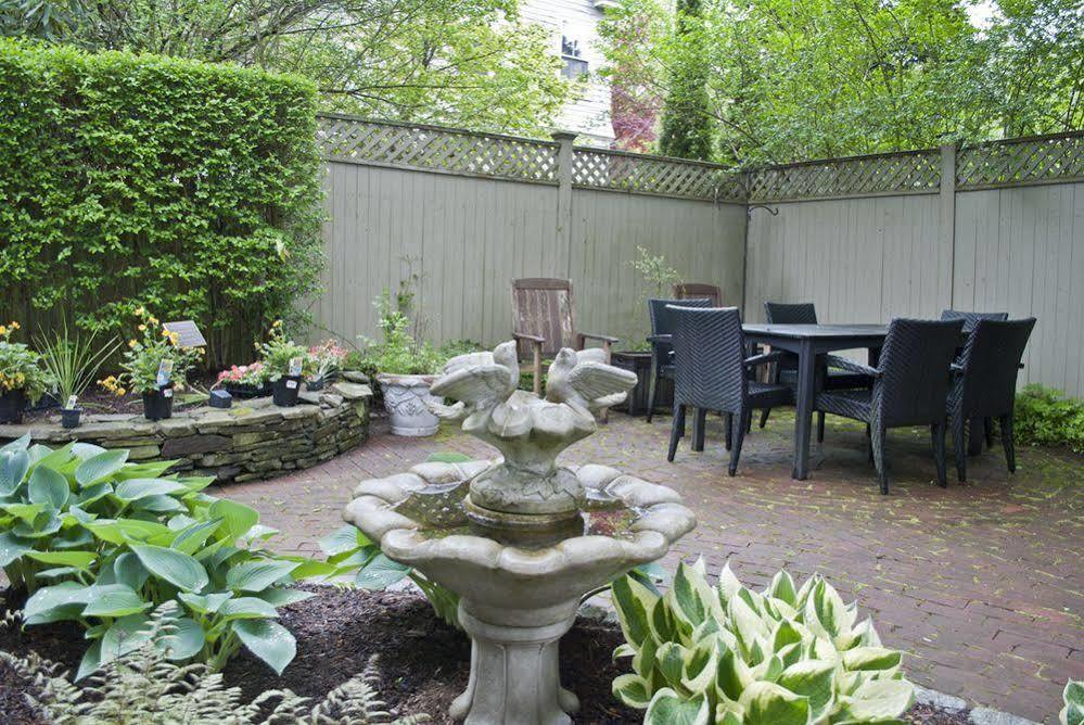 Paws On Pelham (Adults Only) Bed and Breakfast Newport Buitenkant foto